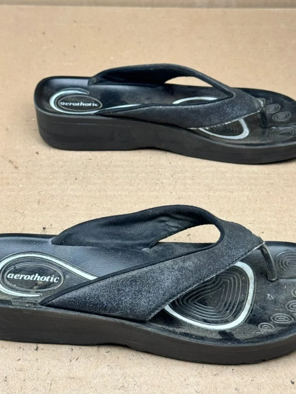 Aerothotic Women's Black Wedge Thong Sandals Size 36 US 5.5 - 6 Need clean